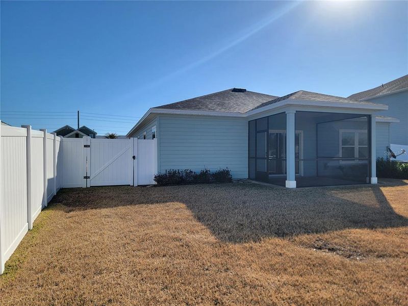 Exterior details and patio area of a home in , Ocala (Image 20). Exterior details and patio area of a home in , Ocala (Image 20).