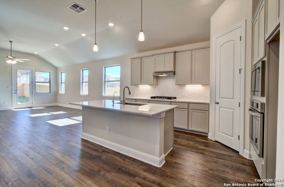 Furnished interior view inside a new home in Meyer Ranch – Premier, New Braunfels (Image 8).