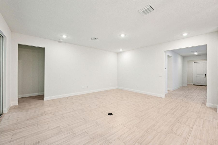 5625 Hampton Park Cir Vero Beach (9) 5625 Hampton Park Cir Vero Beach (9)