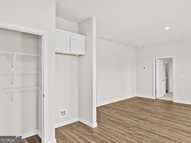 Spacious, unfurnished interior of a new home in Remington Chase, Perry (Image 24).