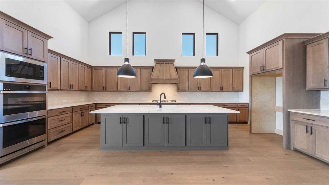 Furnished interior view inside a new home in Terraces 82'/100', Rockwall (Image 8).