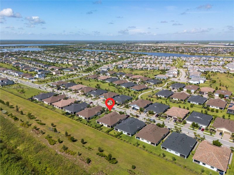 Image 36 of a home in .