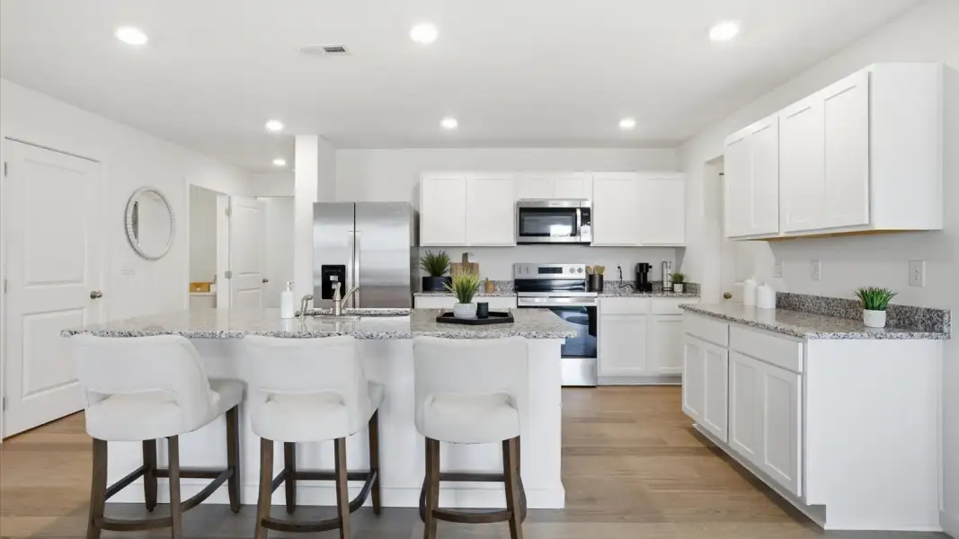 Furnished interior view inside a new home in Oak Hill, Vonore (Image 6).