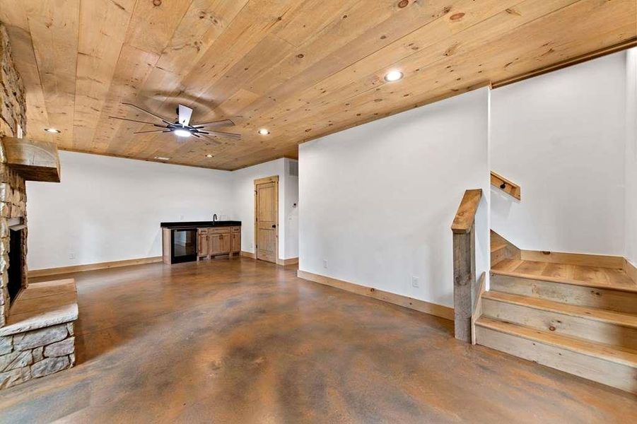 Spacious, unfurnished interior of a new home in , Mineral Bluff (Image 65). Spacious, unfurnished interior of a new home in , Mineral Bluff (Image 65).