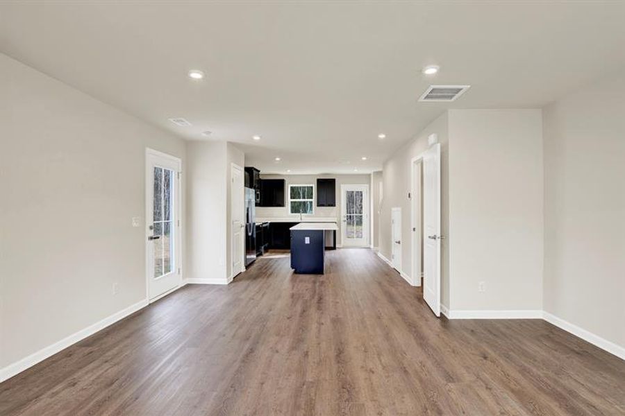 Spacious, unfurnished interior of a new home in Royal Oaks Cottages, Hardeeville (Image 14). Spacious, unfurnished interior of a new home in Royal Oaks Cottages, Hardeeville (Image 14).