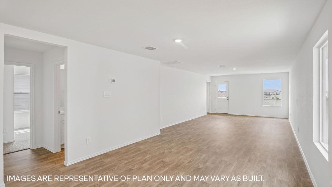 Spacious, unfurnished interior of a new home in Prairie Lakes, Buda (Image 12).