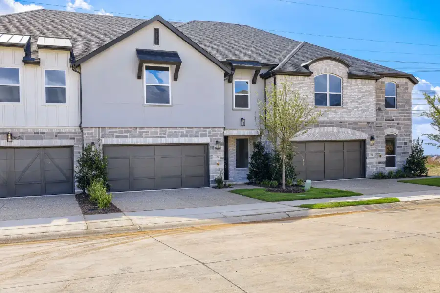 3156 Sir River - Front Elevation