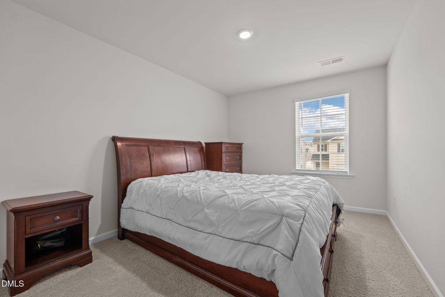 18-web-or-mls-_1894335