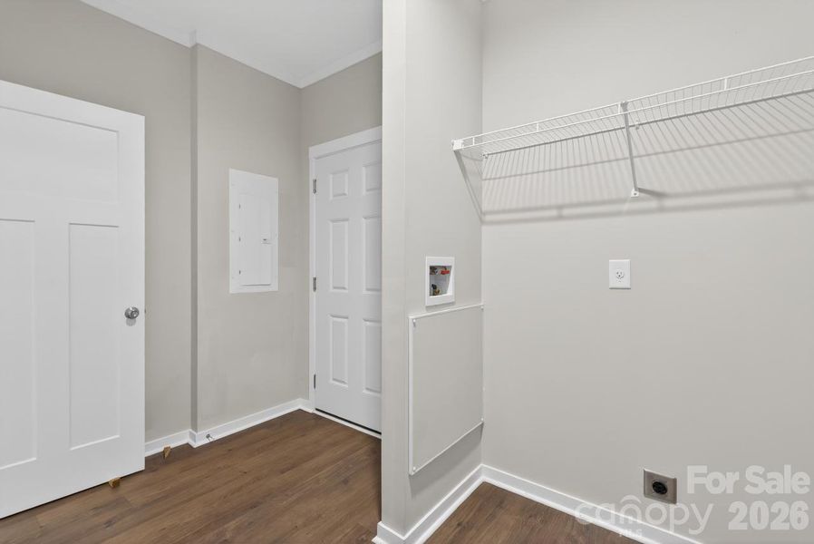 Spacious, unfurnished interior of a new home in , Columbus (Image 33).