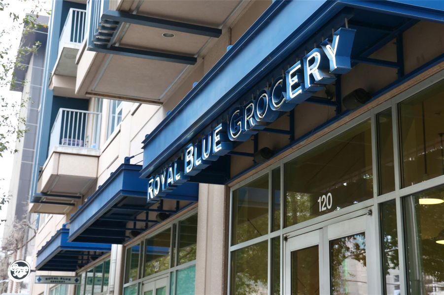 Conveniently located grocery store, Royal Blue has two locations near Vesper.