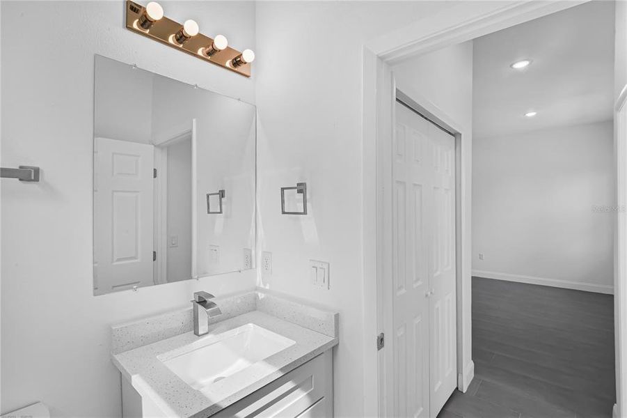 Furnished interior view inside a new home in , Dunnellon (Image 11).