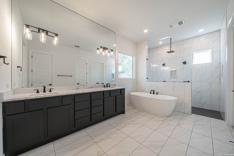 Furnished interior view inside a new home in , New Braunfels (Image 6).