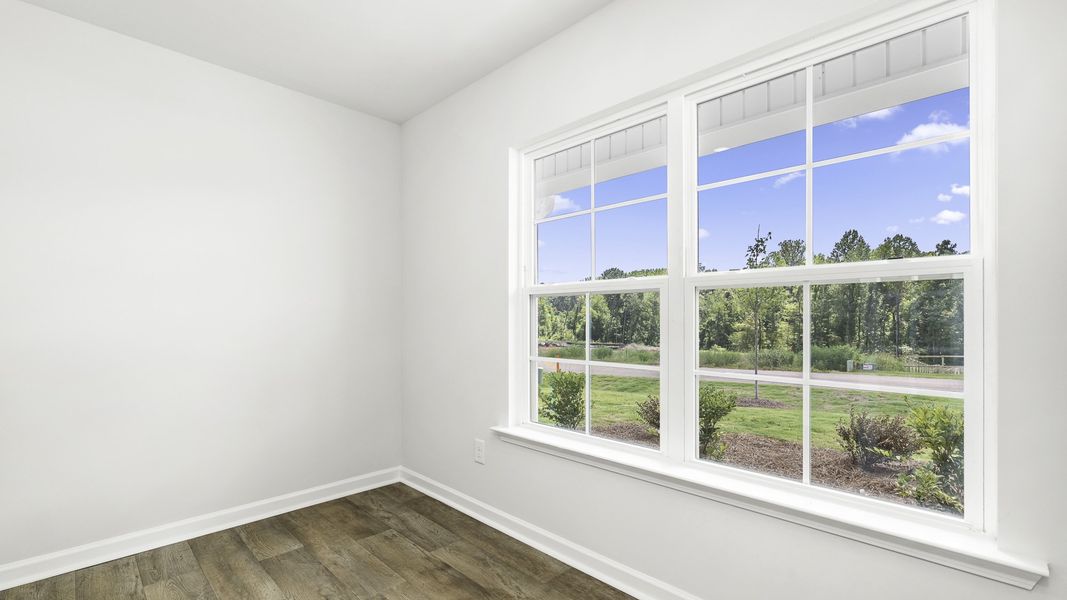 Spacious, unfurnished interior of a new home in English Farm, Archdale (Image 9).