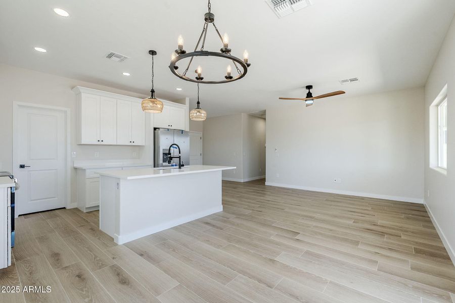 12-web-or-mls-Trona-12 12-web-or-mls-Trona-12