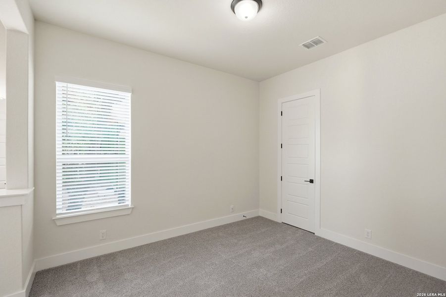 Spacious, unfurnished interior of a new home in , Boerne (Image 48).