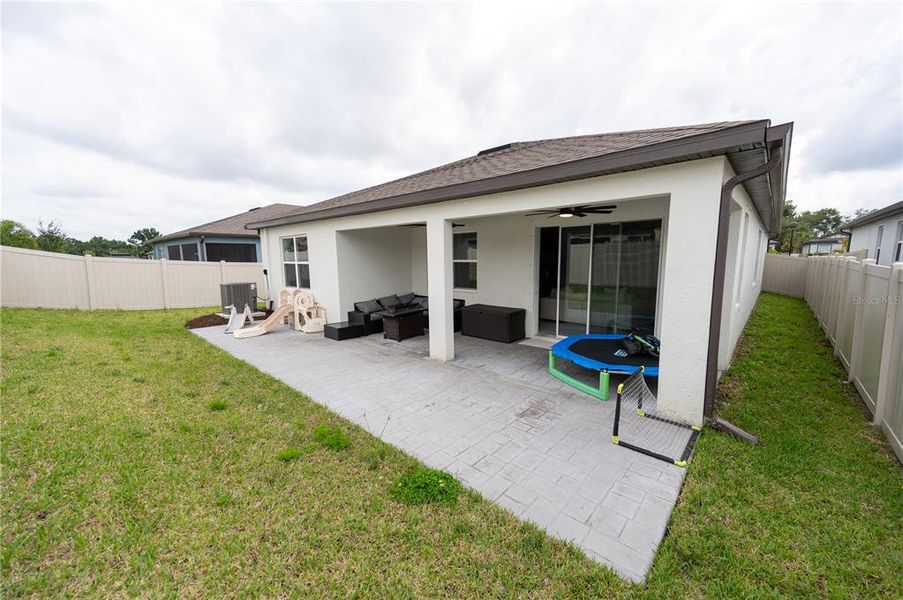 Exterior details and patio area of a home in Marwood, Ellenton (Image 4).