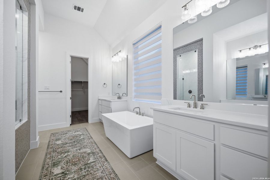 Furnished interior view inside a new home in Mesa Western, Cibolo (Image 13). Furnished interior view inside a new home in Mesa Western, Cibolo (Image 13).