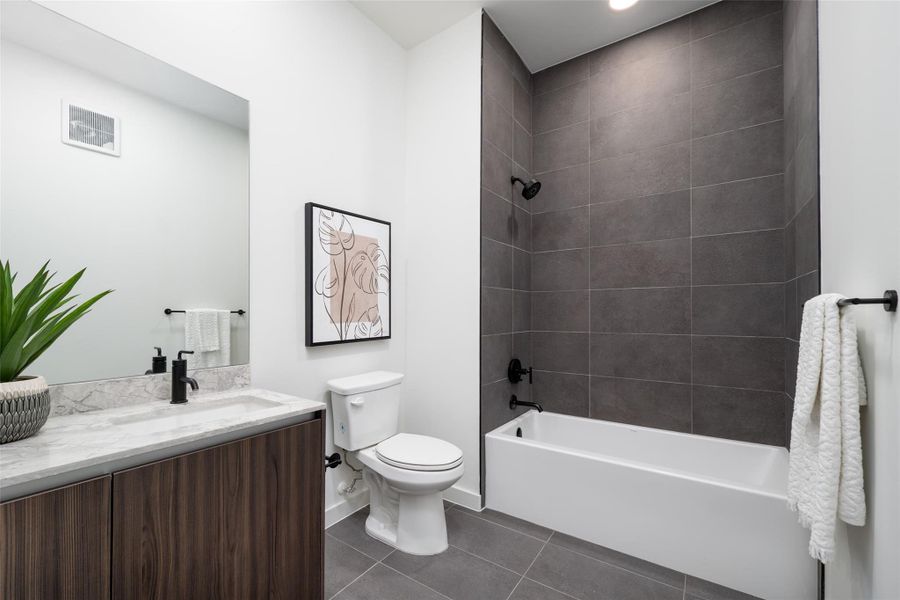 Furnished interior view inside a new home in One Oak, Austin (Image 15). Furnished interior view inside a new home in One Oak, Austin (Image 15).