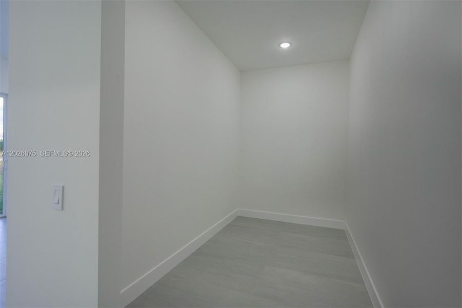 Spacious, unfurnished interior of a new home in , Cape Coral (Image 23). Spacious, unfurnished interior of a new home in , Cape Coral (Image 23).