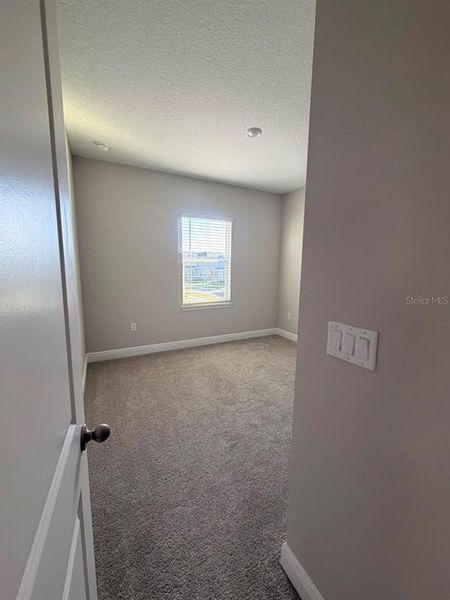 Spacious, unfurnished interior of a new home in , Winter Garden (Image 34).