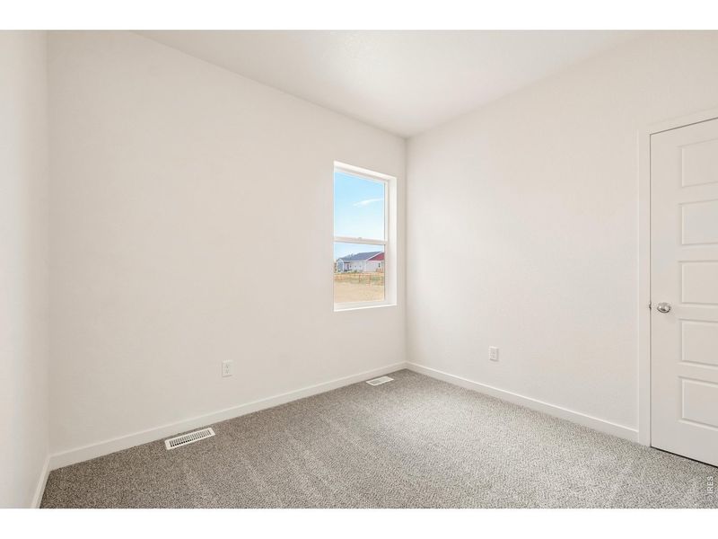 Spacious, unfurnished interior of a new home in Hudson Hills, Hudson (Image 16).