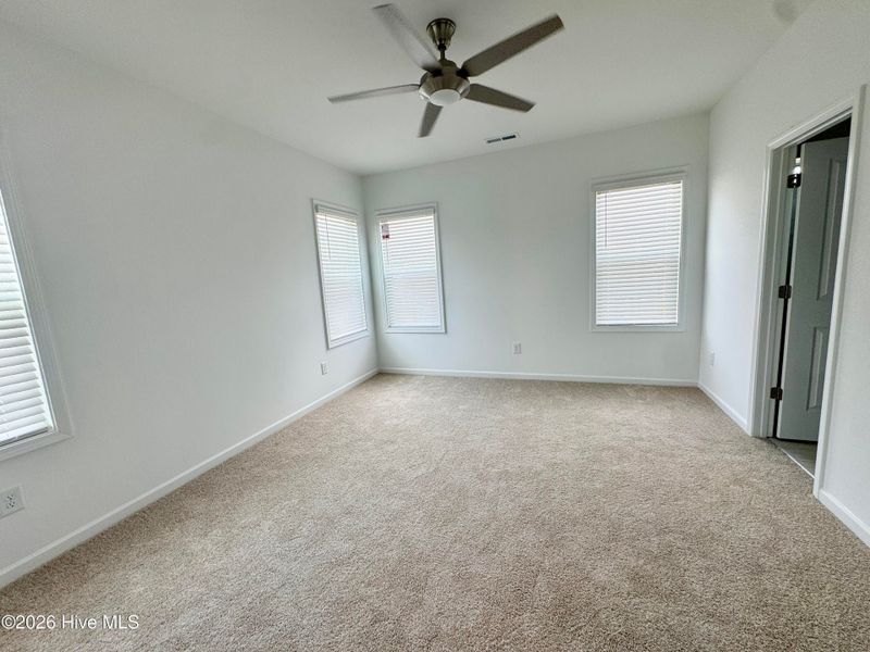 Spacious, unfurnished interior of a new home in Coastal Haven, Leland (Image 23).
