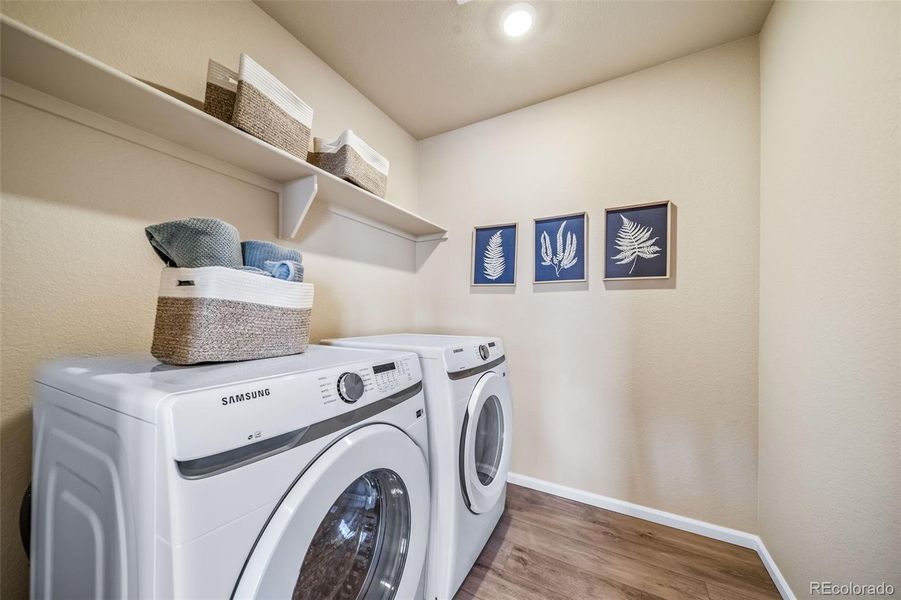 Close-up of interior finishes inside a home in Thompson River Ranch, Johnstown (Image 18).