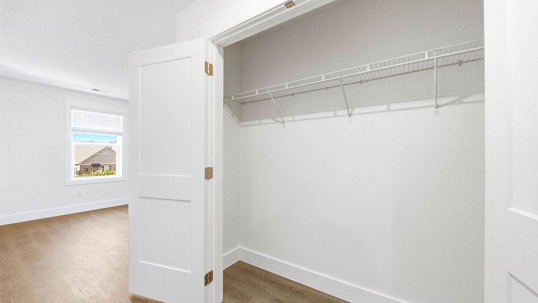 Spacious, unfurnished interior of a new home in The Arbor Townhomes, Kingsport (Image 14).