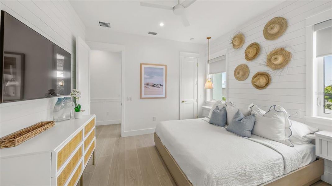 Furnished interior view inside a new home in , Sarasota (Image 10).