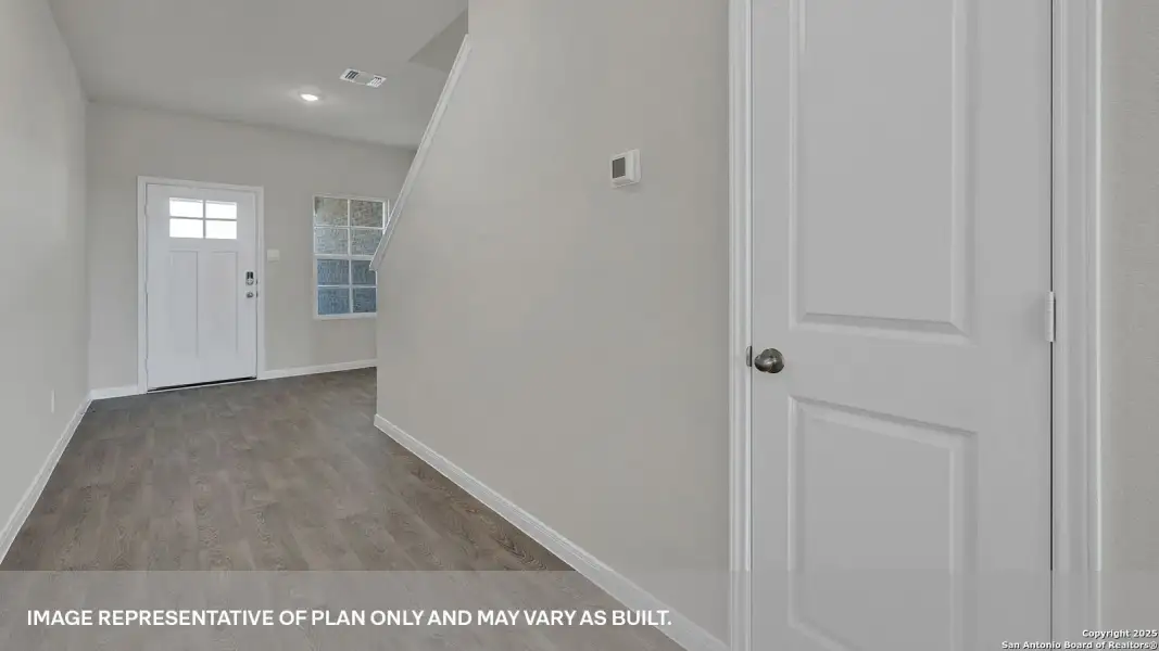 Spacious, unfurnished interior of a new home in Whisper South, San Marcos (Image 27). Spacious, unfurnished interior of a new home in Whisper South, San Marcos (Image 27).