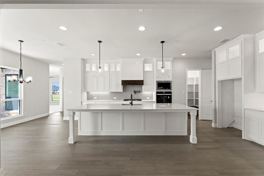 Furnished interior view inside a new home in Las Brisas at Stoney Creek, Sunnyvale (Image 11). Furnished interior view inside a new home in Las Brisas at Stoney Creek, Sunnyvale (Image 11).