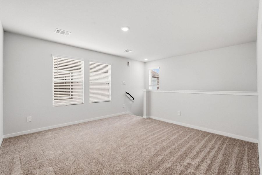 Spacious, unfurnished interior of a new home in Sanford Farms, Waller (Image 21). Spacious, unfurnished interior of a new home in Sanford Farms, Waller (Image 21).