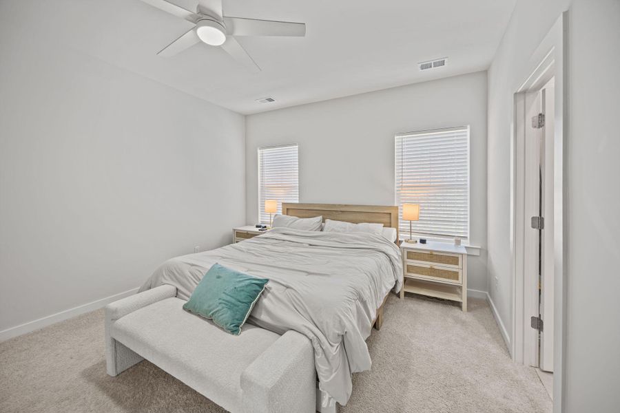 Furnished interior view inside a new home in , Hanahan (Image 11).