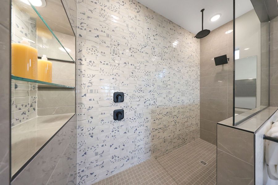 Representative interior finishes for a home built from the Burgundy by Mattamy Homes in White Tank Vistas, Waddell (Image 19).