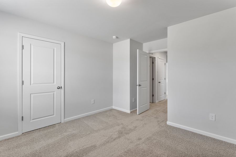 2,428sf New Home in Hope Mills, NC.  - Slide 31