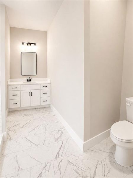 Spacious, unfurnished interior of a new home in , Gainesville (Image 24).