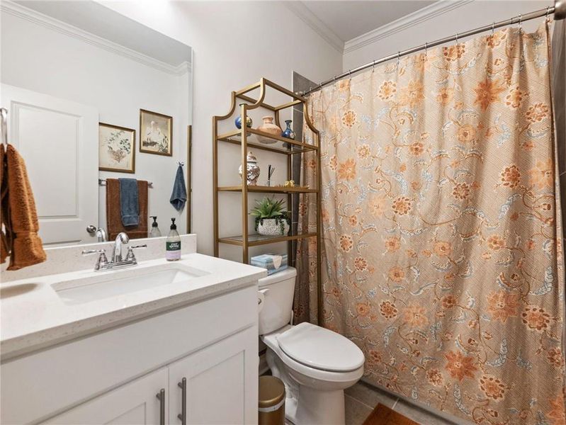 Furnished interior view inside a new home in , Bethlehem (Image 26).
