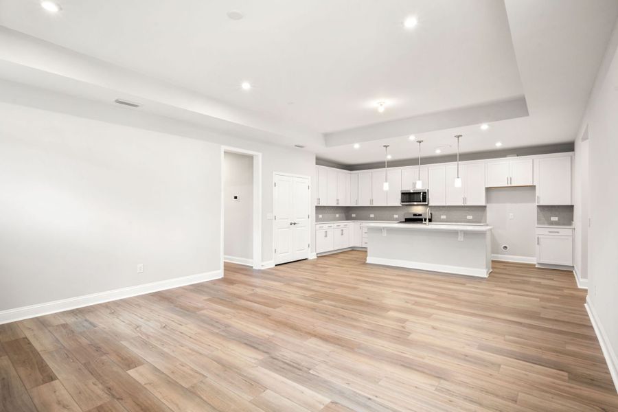 Spacious, unfurnished interior of a new home in Sun City Hilton Head, Bluffton (Image 29).