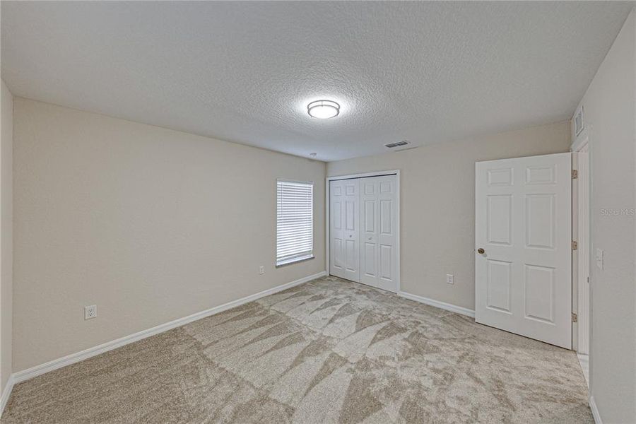 Spacious, unfurnished interior of a new home in , Bartow (Image 32).