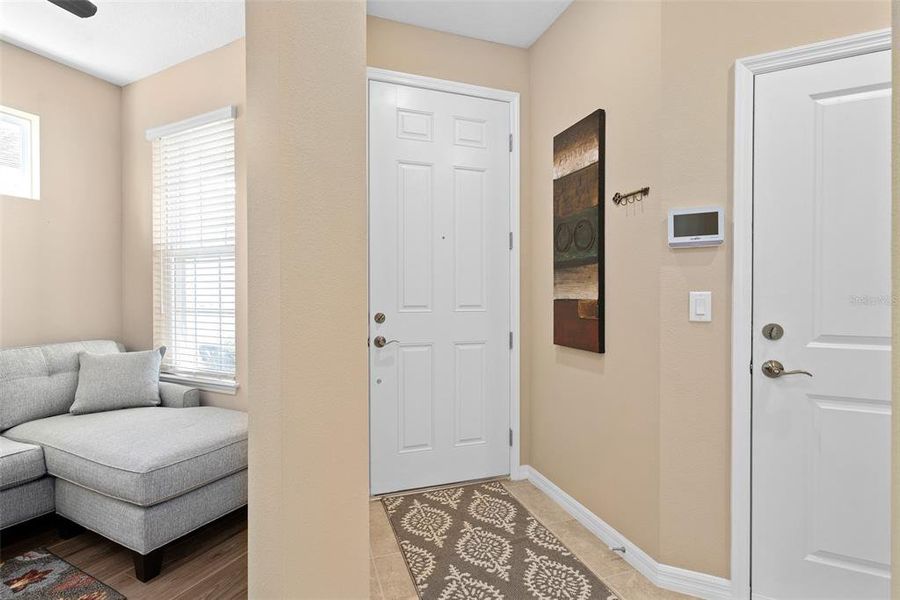 Furnished interior view inside a new home in Del Webb Minneola, Minneola (Image 28).
