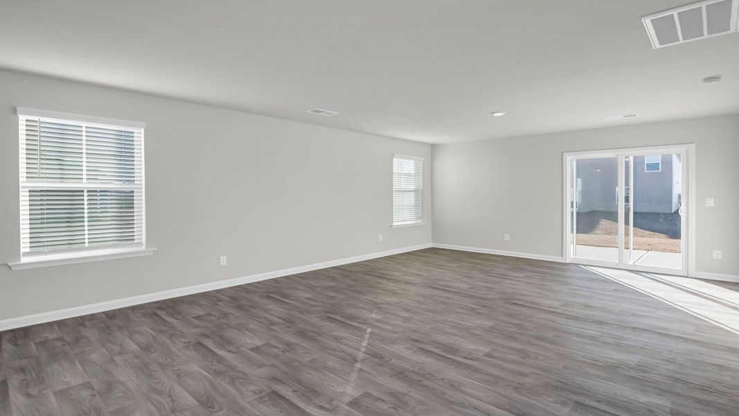Spacious, unfurnished interior of a new home in Hunter's Branch, Hopkins (Image 19).