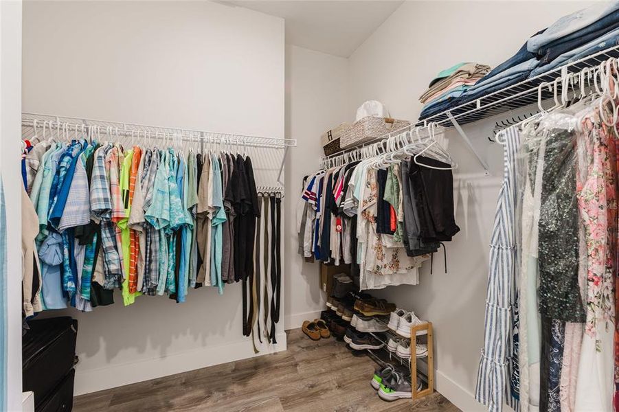 Close-up of interior finishes inside a home in , Lehigh Acres (Image 21).