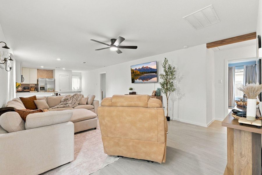 Furnished interior view inside a new home in Caney Mills, Conroe (Image 6).