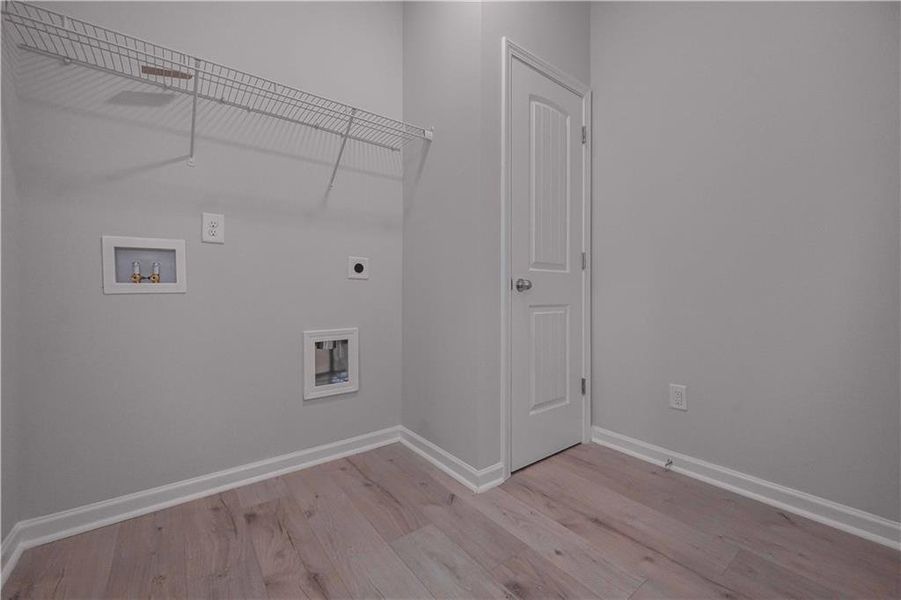 Spacious, unfurnished interior of a new home in , Villa Rica (Image 24). Spacious, unfurnished interior of a new home in , Villa Rica (Image 24).