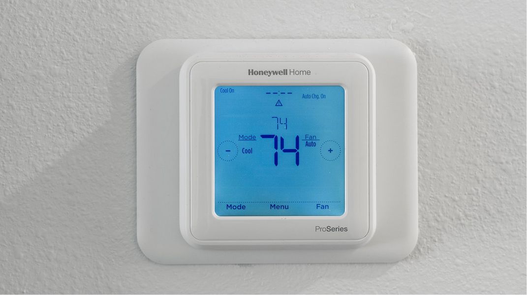 Pic EI Honeywell Thermostat 073025