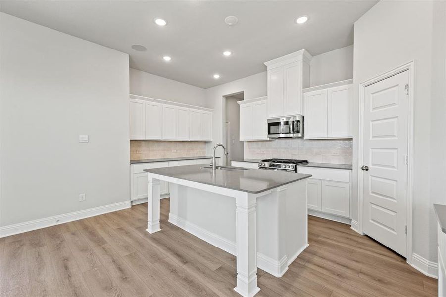 11-web-or-mls-2309-lafayette-dr 11-web-or-mls-2309-lafayette-dr