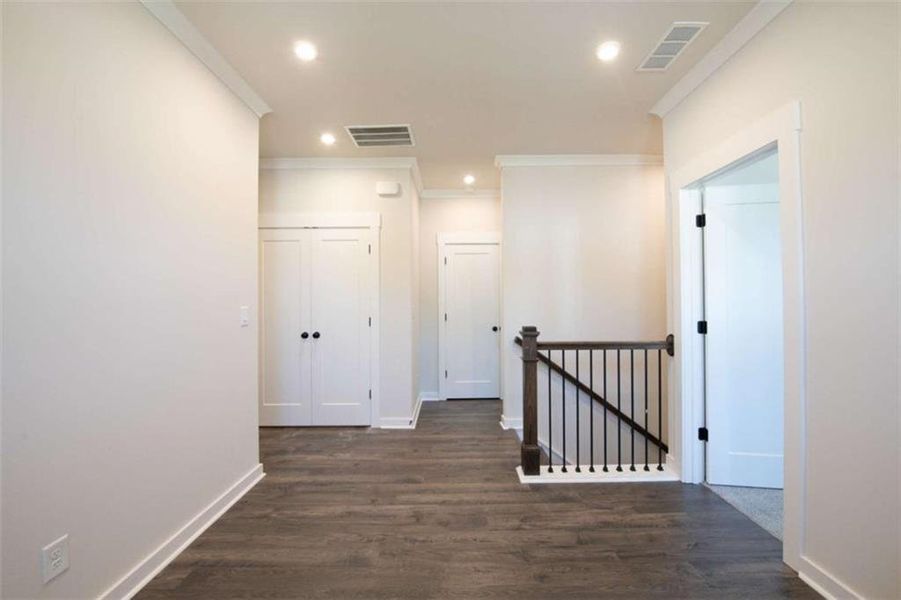 Spacious, unfurnished interior of a new home in Cambridge at Steels Bridge, Canton (Image 26).