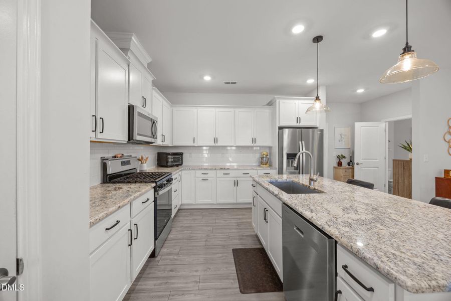 25-web-or-mls-IMG_9030 25-web-or-mls-IMG_9030