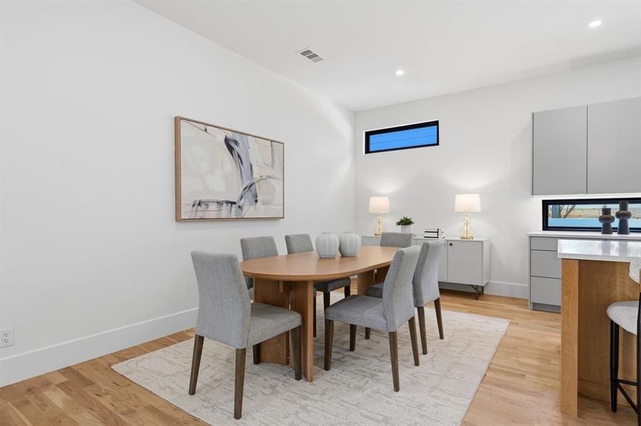 Furnished interior view inside a new home in , Dallas (Image 8).