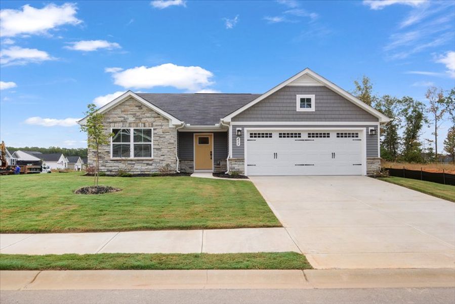 Front exterior of a home in the Waverly Springs community, located in Woodruff, SC (Image 3).
